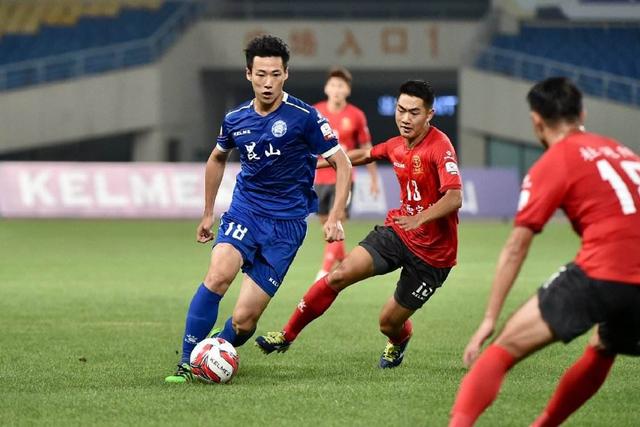 劳森17分新疆胜北控 张宁25分山西加时胜深圳