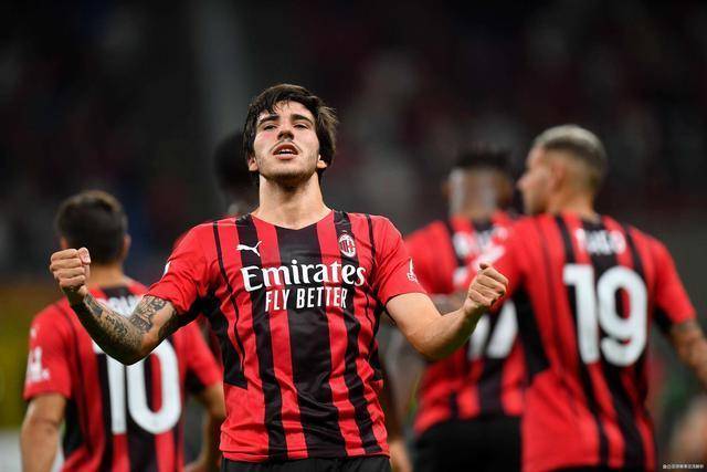 新赛季意甲前瞻:那不勒斯难破咒 国米卷土重来